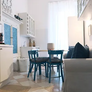 Comecasa 2 Bedrooms In Via Curtatone Appartement Milan